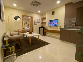 The Skyluxe Designer Suite with Rooftop Pool